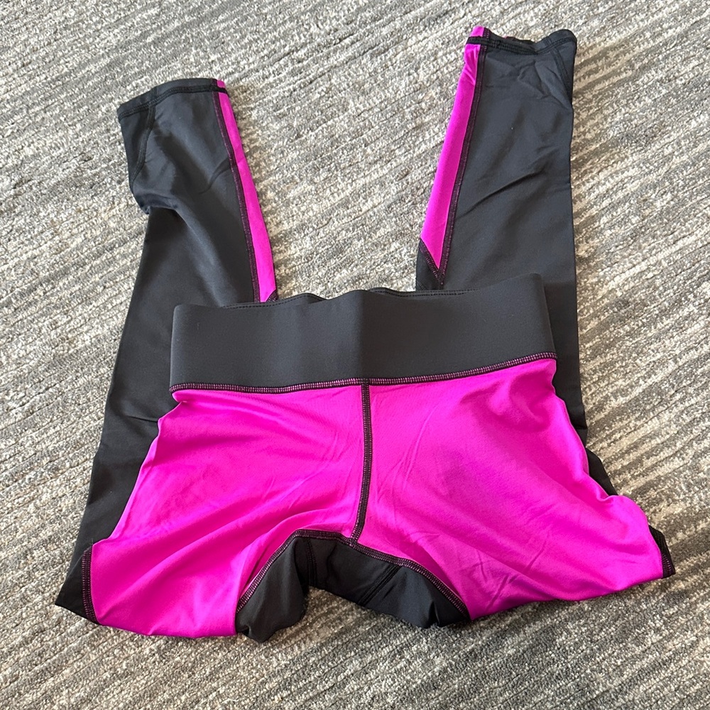 MICHI Black and Pink Leggings